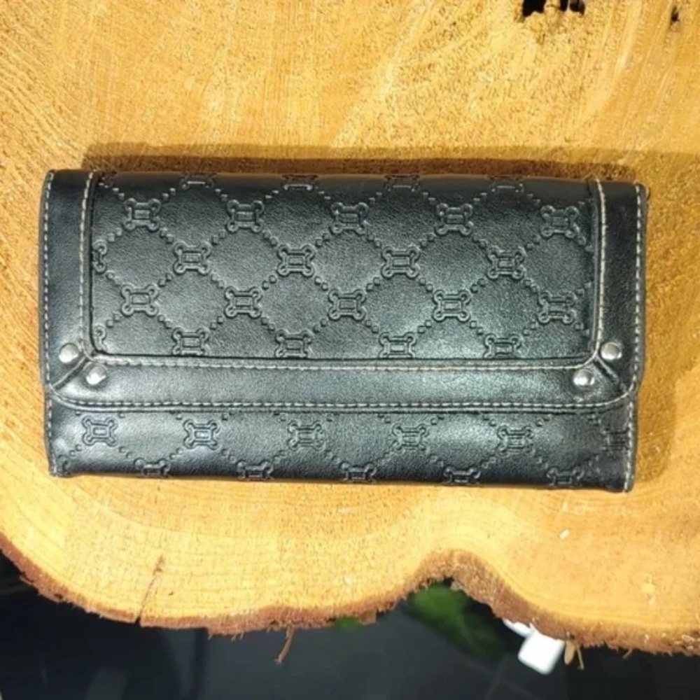 Gorgeous Embossed Pattern Wallet - Picture 7 of 12